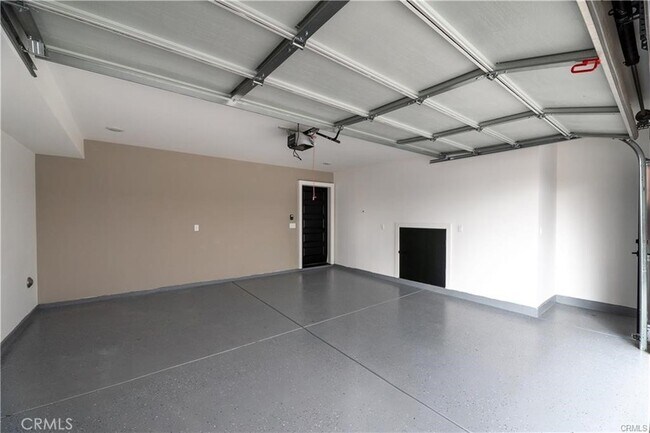 Building Photo - 11858 Flower Ln