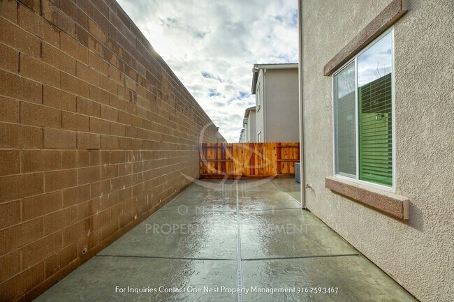 Building Photo - 3 bedroom, 2.5 bathroom, 2 car garage - Twelve Bridges - Lincoln