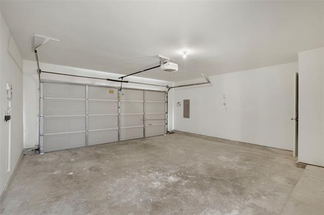 Building Photo - 7806 Harbor Dr