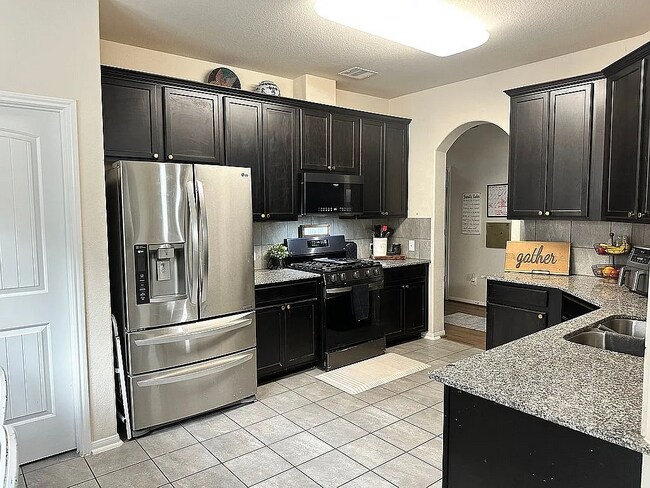 Building Photo - Alluvial Cir