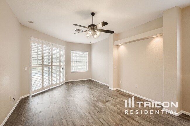 Building Photo - 9529 Northcliffe Blvd