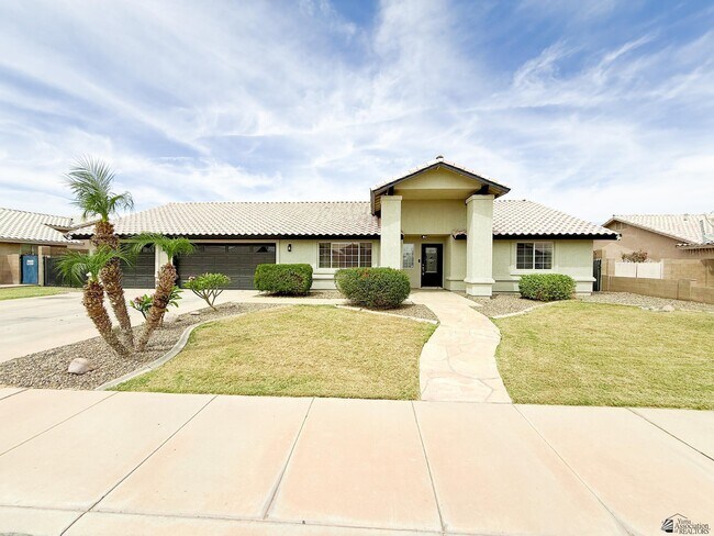 Building Photo - 3590 W 27th Pl