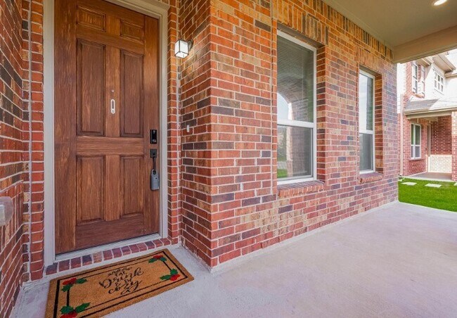 Building Photo - 5815 Texas Sage Dr
