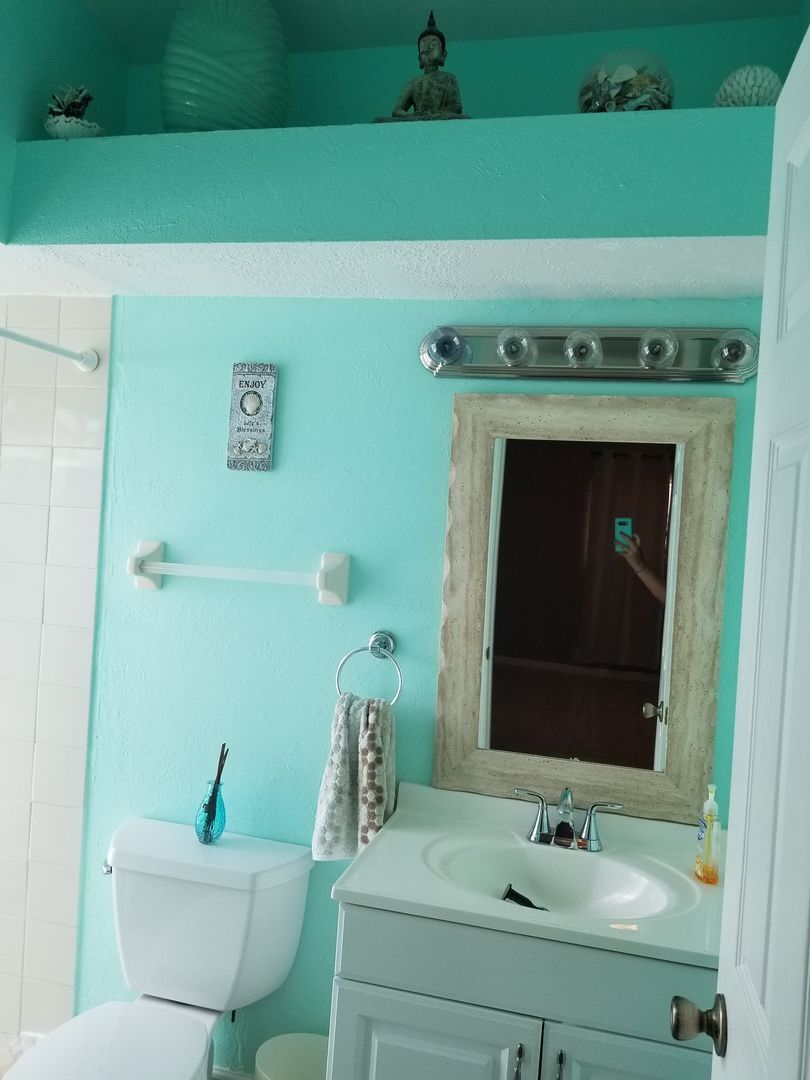 Building Photo - 3824 SW 14th Ave