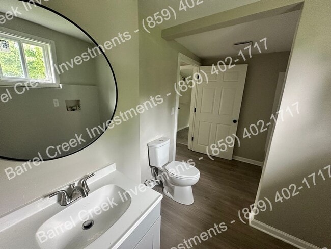 Building Photo - Spacious 3-Bedroom, 1-Bath Home with Newly...