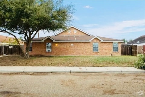 Building Photo - 3705 Joby St