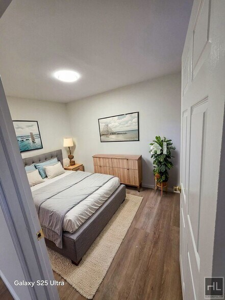 Building Photo - 72 DRIVE