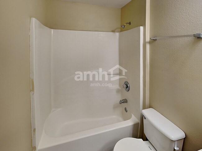 Building Photo - 7491 Volley Dr N