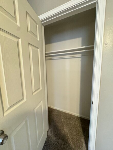 Building Photo - 9111 N Walker Ave