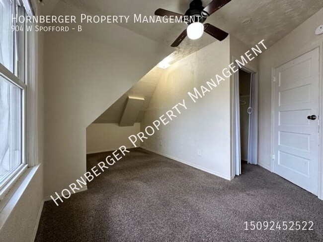 Building Photo - Spacious 1 Bed 1 Bath Apartment In North S...