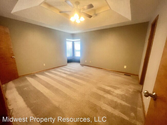 Building Photo - 3 br, 2 bath House - 1100 NE Ball Dr