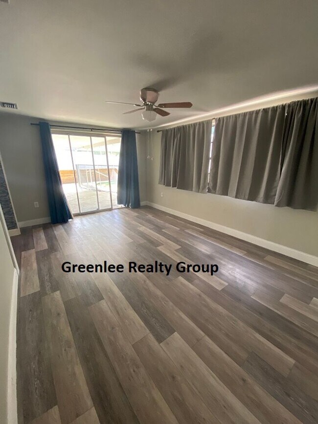 Building Photo - Fully Updated 3 Bed/2Bath Pool Home in New...