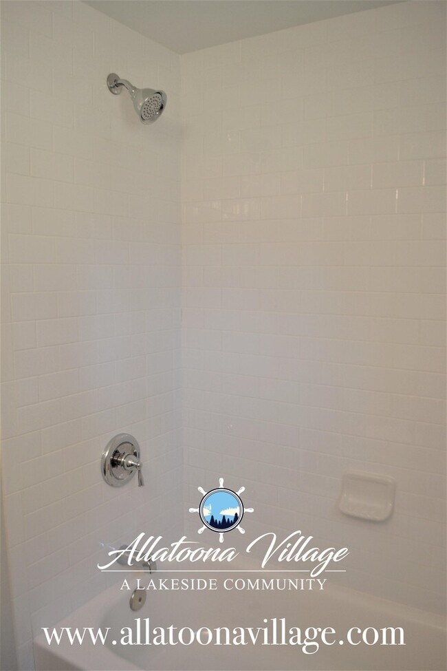 Building Photo - Newly Renovated 2BR/1Bth Lake Allatoona Home, Pet Friendly, and Community Ammenties