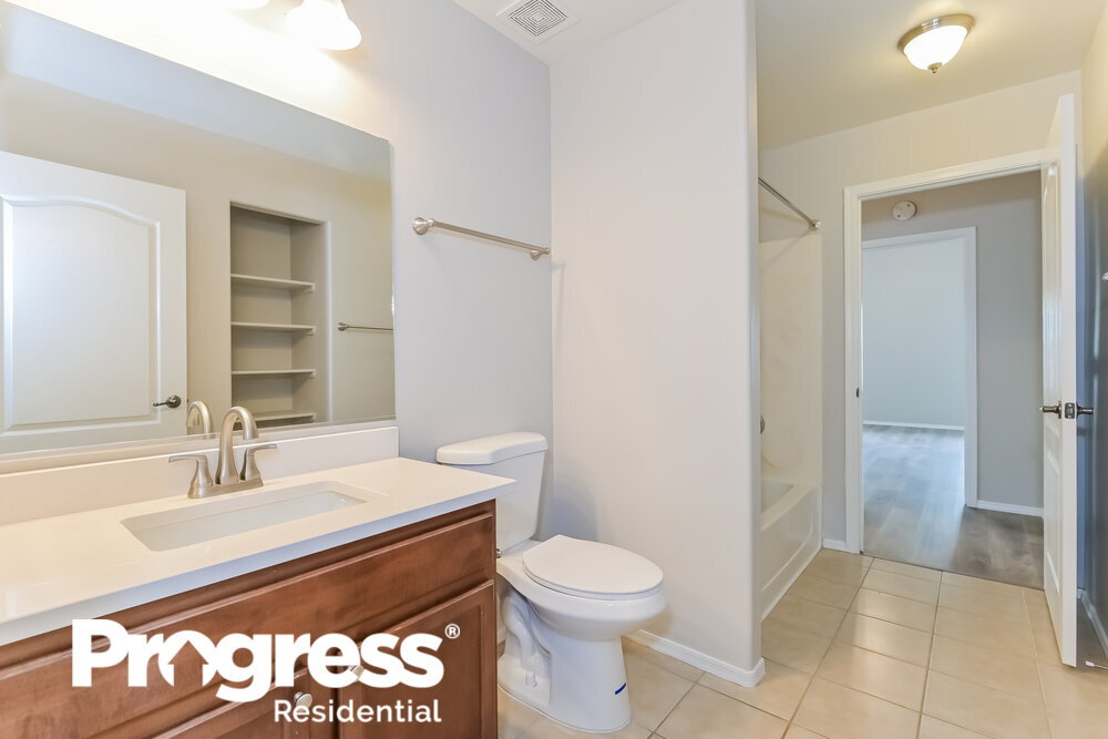Building Photo - 13998 S Camino Gavanza