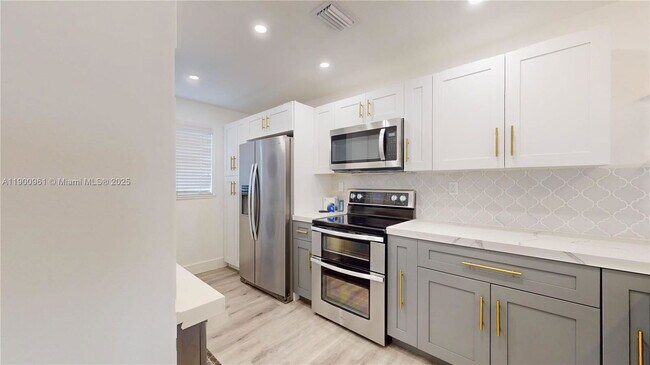 Building Photo - 7965 NW 8th St