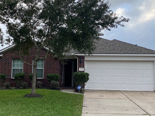 Building Photo - 2249 Waxwing Dr