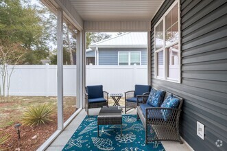 Building Photo - FURNISHED OFF-SEASON MONTHLY RENTAL-STARTI...