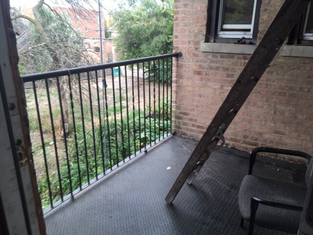 Building Photo - 1301 S Fairfield Ave