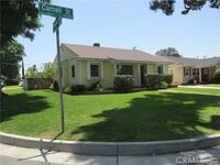Building Photo - 15246 Carnell St