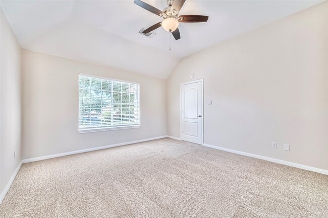 Building Photo - 19 Calleston Ct