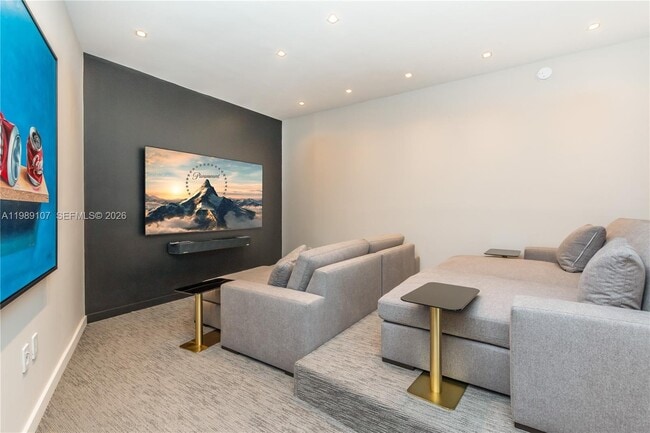 Building Photo - 851 NE 1st Ave