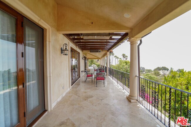 Building Photo - 3775 Puerco Canyon Rd