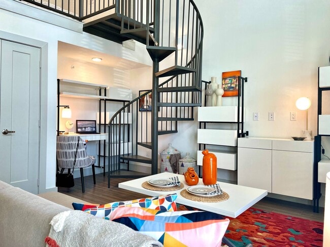 3Waller Loft - Model Living room with office space - Placemakr