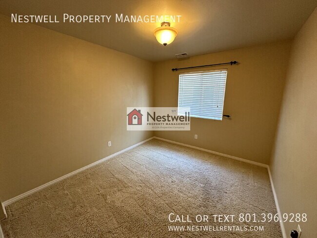 Building Photo - 10768 Pine Shadow Rd