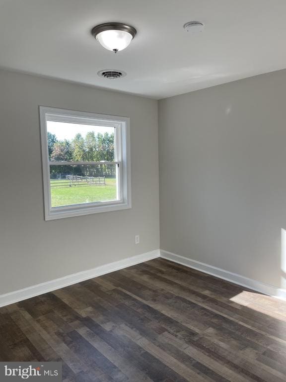 Building Photo - 1213 Old Love Point Rd