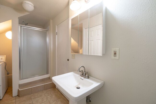 Building Photo - Seward Park