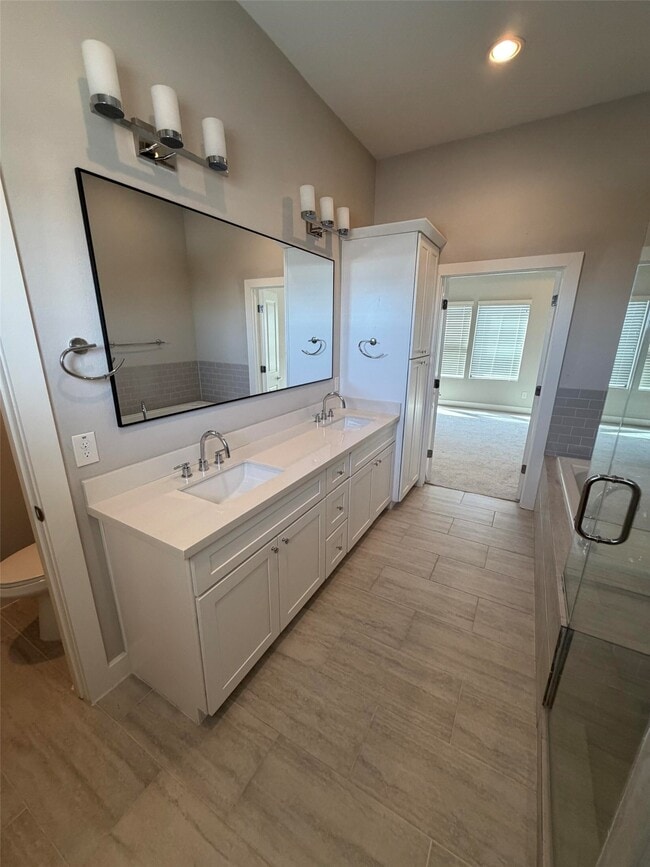 Building Photo - 10806 Warwana Rd