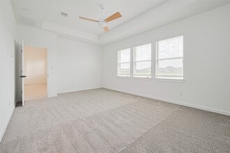 Building Photo - 2627 Clapbread Ln