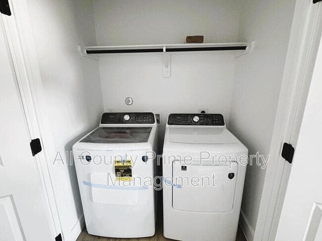 Building Photo - 2708 Bostic St