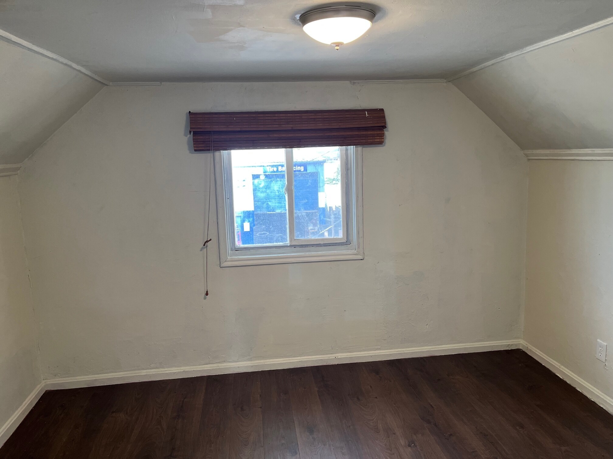 Building Photo - 4709 S Commerce Dr