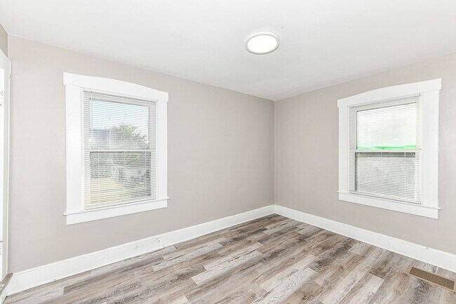 Building Photo - 3848-50 North Capitol Avenue