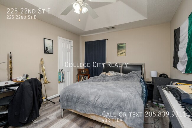 Building Photo - 225 22nd E St