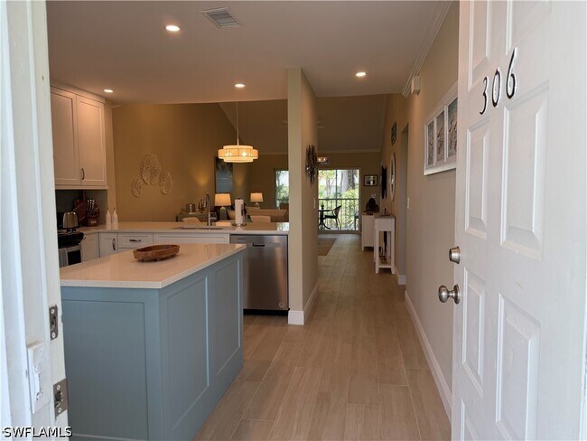 Building Photo - 3002 Sandpiper Bay Cir