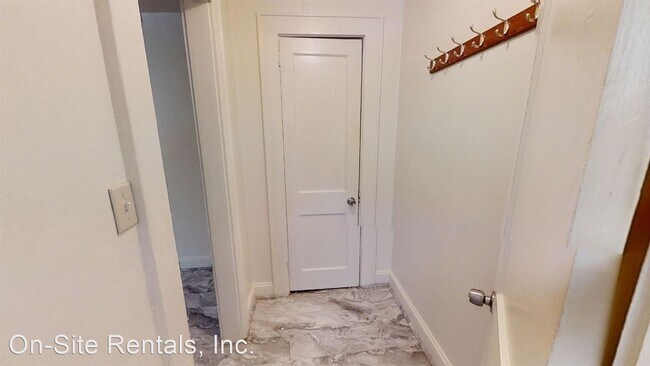 Building Photo - 2 br, 1 bath House - 5463 Trade St