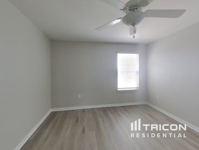 Building Photo - 6316 Dutton Dr