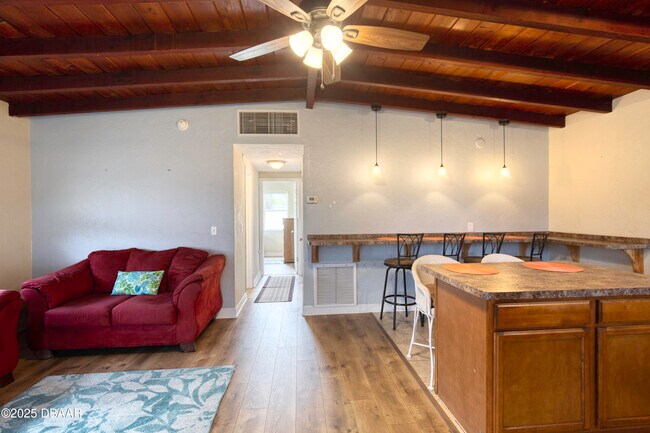 Building Photo - 114 Lynnhurst Dr