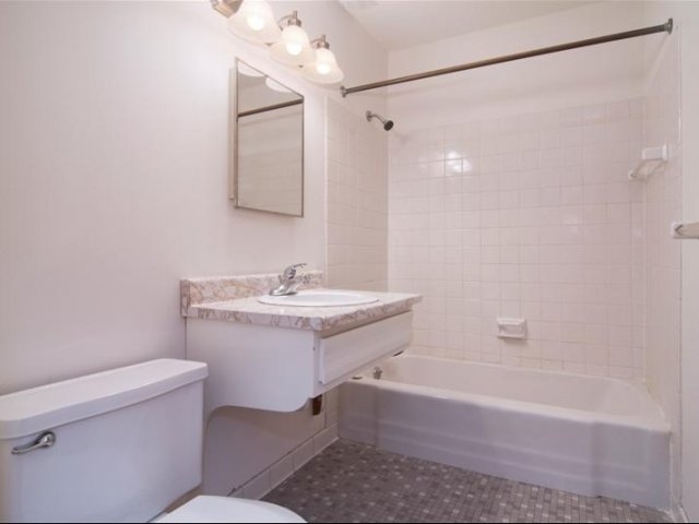 Bathroom - Crosswoods Apartments