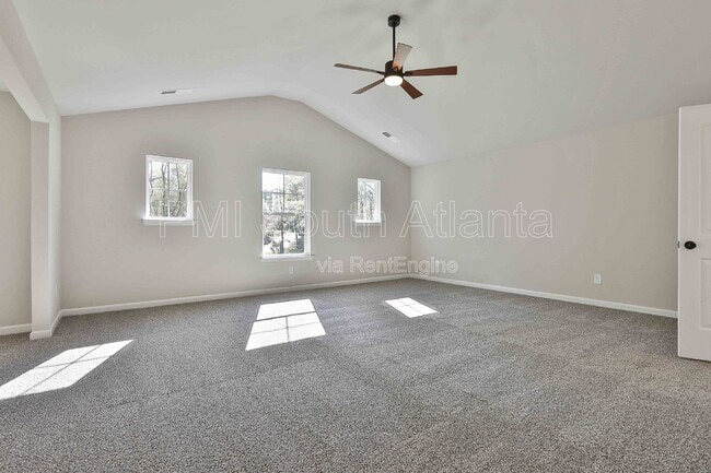 Building Photo - 10 Singletree