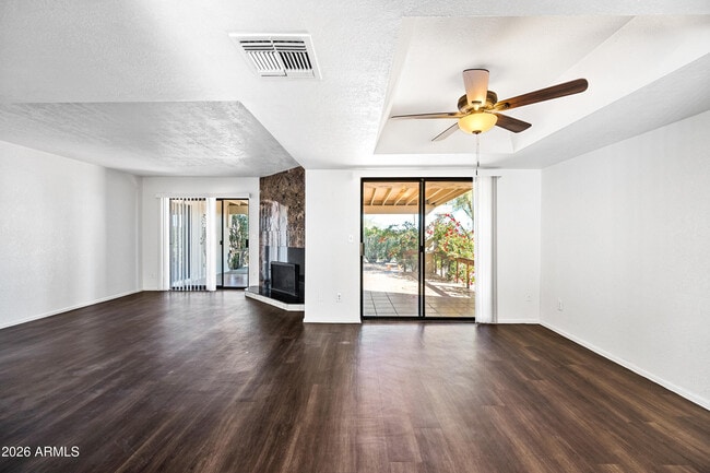 Building Photo - 12247 N Fountain Hills Blvd