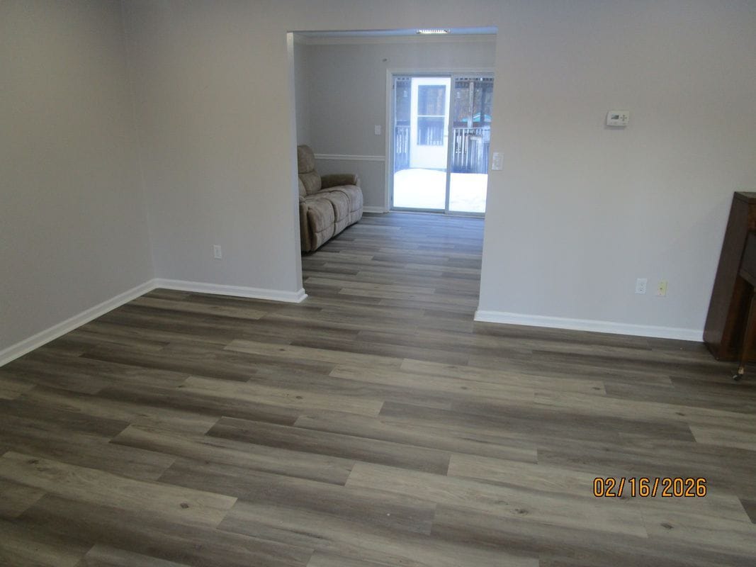 Building Photo - 465 Pfister Rd