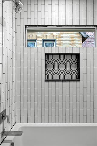 Building Photo - 5230 Homer St