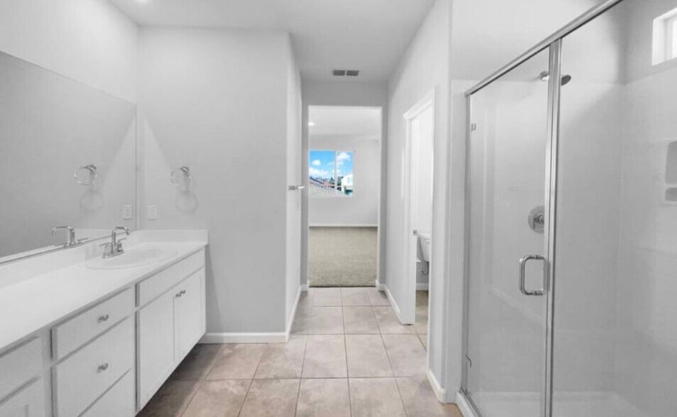 Building Photo - 8416 Tapies Way