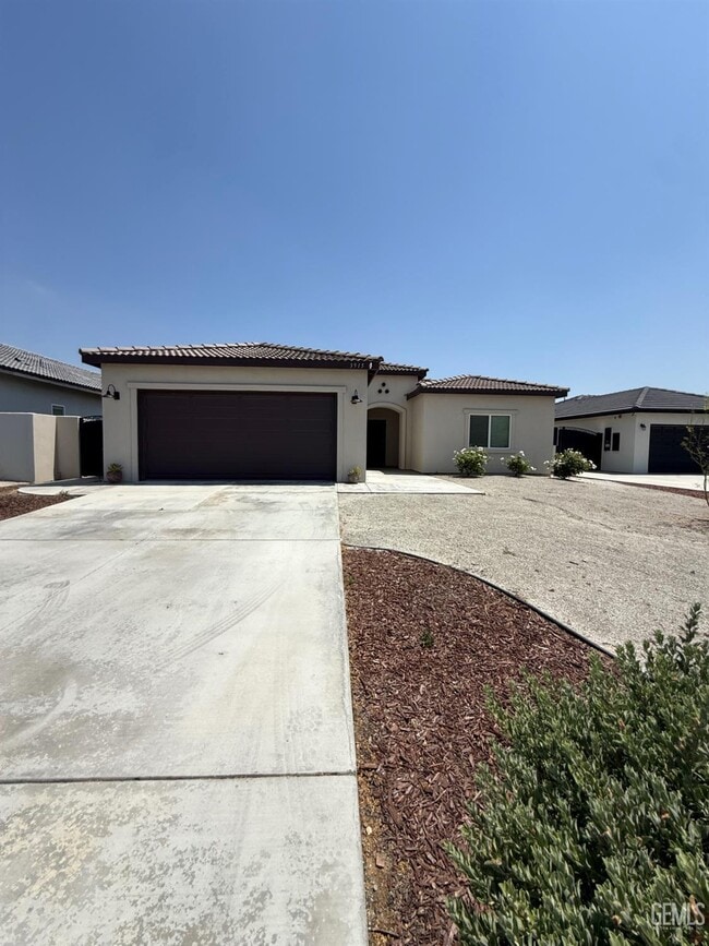 Building Photo - 3915 Costa Del Sol Ln
