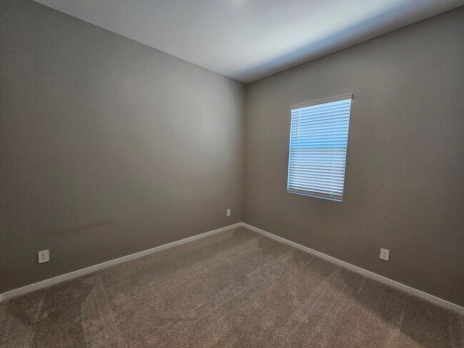 Building Photo - 17659 W College Dr