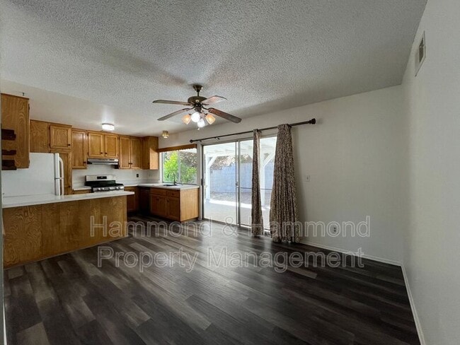 Building Photo - 29421 Abelia Rd