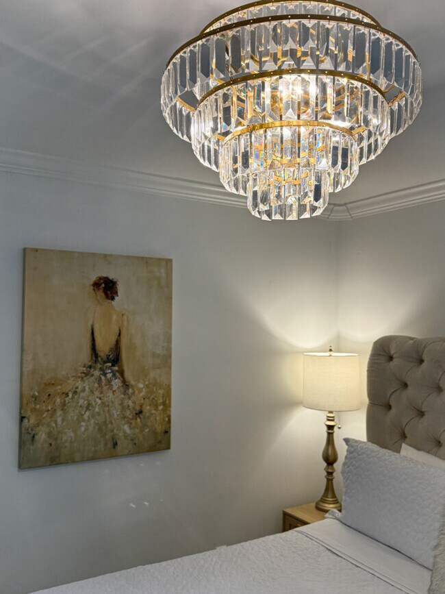 Building Photo - 7601 Bedfordshire Dr